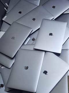 (16 inch) (2019) i9 (16gb/1TB  ) (4gb GPU) (APPLE PRO) Magic Keyboard