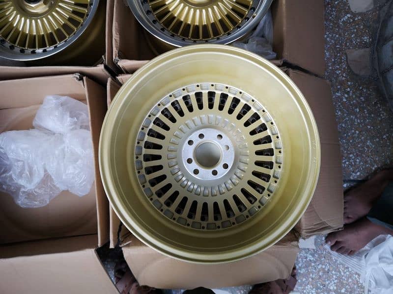 FS:Emitz Wheels 17 inch 4 Nut Multi pcd Straggered Set 3
