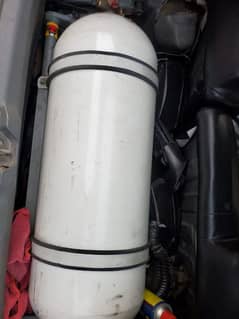 cng/lpg cylinder and cng kit urgent sale