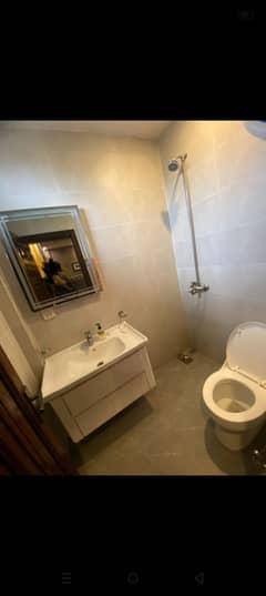 Luxury apartments daily basis bahria town Lahore weekly and monthly basis for rent