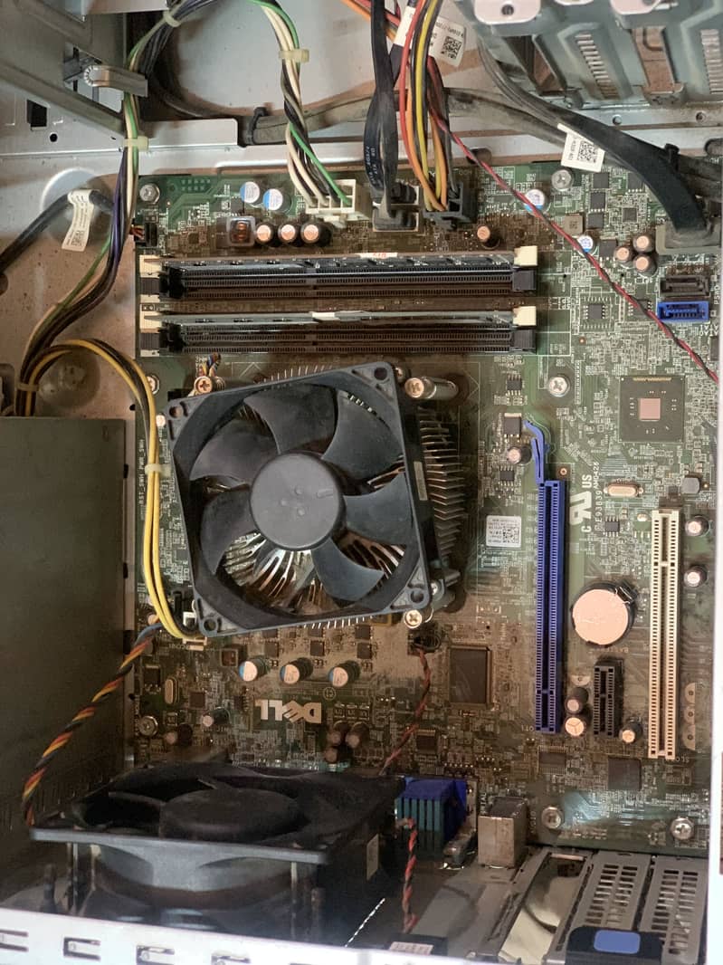 Core i5 4th gen with amd 2gb Graphics Card gddr 5 4