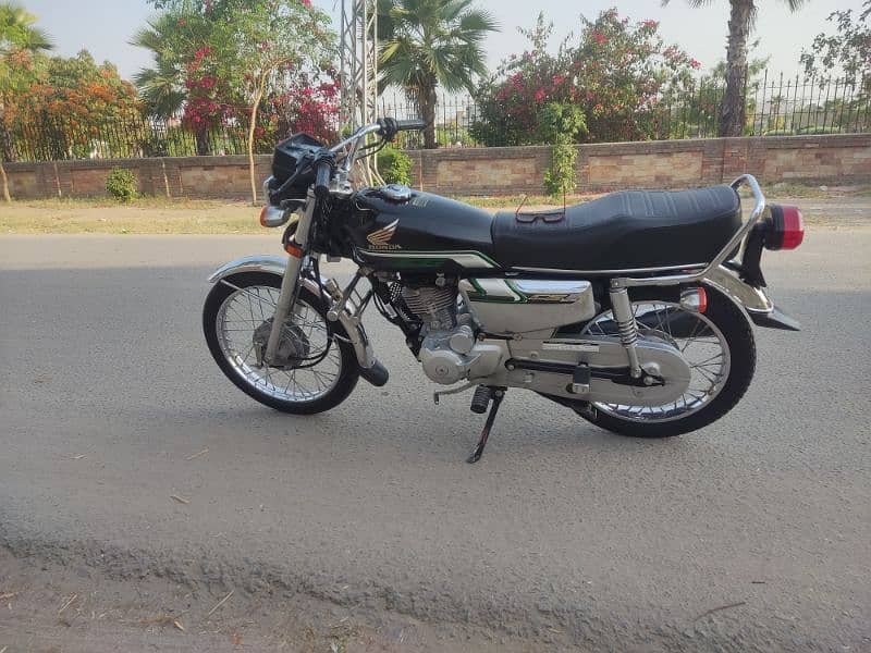 Honda 125, 2023, special addition, applied for 2