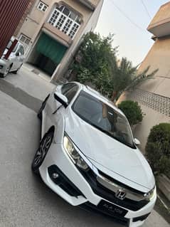 Honda Civic 2018 Ug