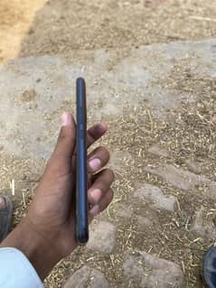 Tecno pova 9      4gb ram 64 gb rom