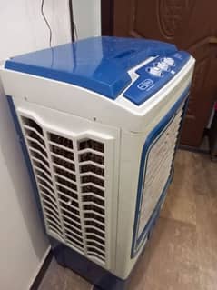 Water Throw air cooler 1 month use