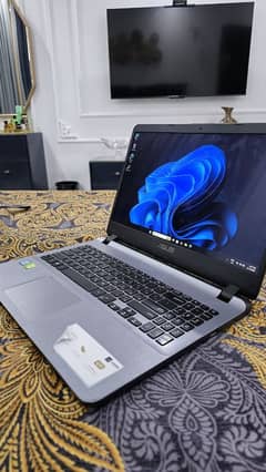 Asus VivoBook 15 | i5 8th gen | 16gb Ram | Nvidia 2gb Graphics