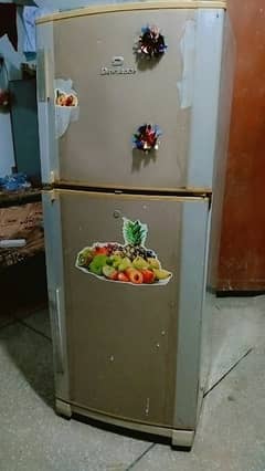 dawllance refrigerator good condition urgent sale