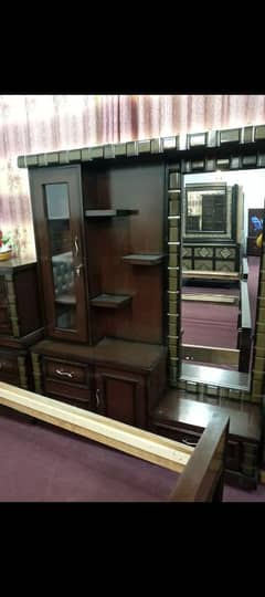 dressing table