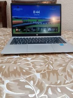 HP 240 14 inch G10 Notebook PC (8A518EA)