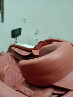 JCBuckman RefreshUs Message Chair