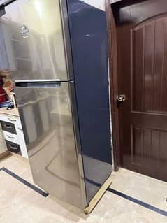 Dawlance Fridge (Big 20 Cubic Square feet) in Good Condition