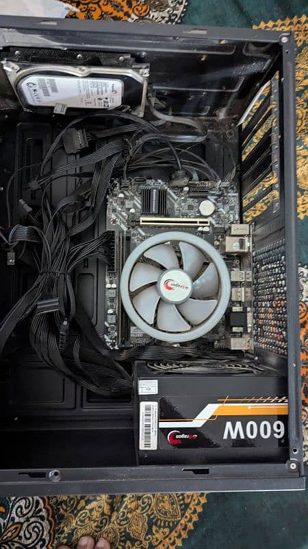 i3 12th generation processor 10/10 condition 0