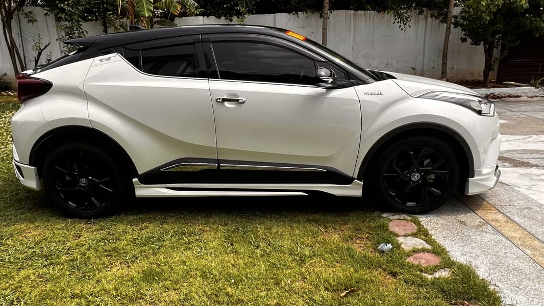 Toyota CHR G Mode Nero 2019 6