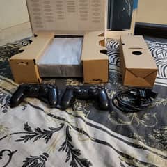 Ps4 pro 1 tb all oky with box 2 controller