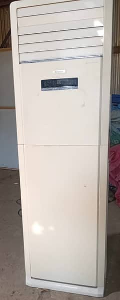 Gree standing AC
