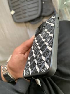 iPhone xs back toti hn