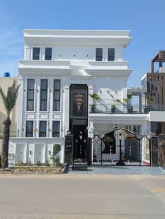 Ideal Prime Location House In Citi Housing Society Available For RS 44000000