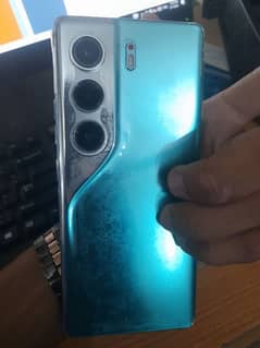 Techno camon 40pro 8+8 Ram 256 memory with box and origional charger