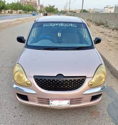 Toyota Duet 2006