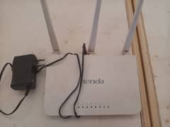Tenda device. +cable