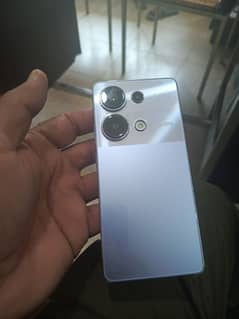 outclass phone 8+8 256GB me use na hony k berbr ,blkul new jisa