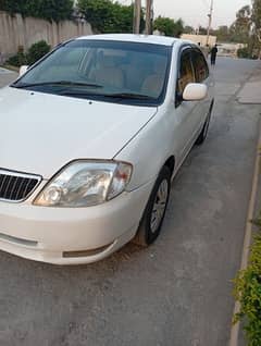 Toyota Corolla X - White - Automatic