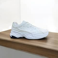 men's shoes / joggers / sneakers / imported shoes for sale