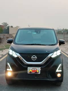 Nissan Dayz Highway Star S haybrid X pro pilot