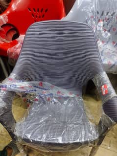 PLASTIC OUTDOOR GARDEN CHAIRS TABLE SET AVAILABLE FOR SALE