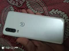 Motorola 4/128gb