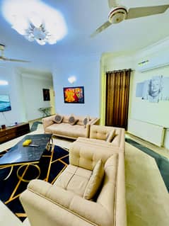 Luxury Furnished 3 Bed Apartment F-11 Family Building