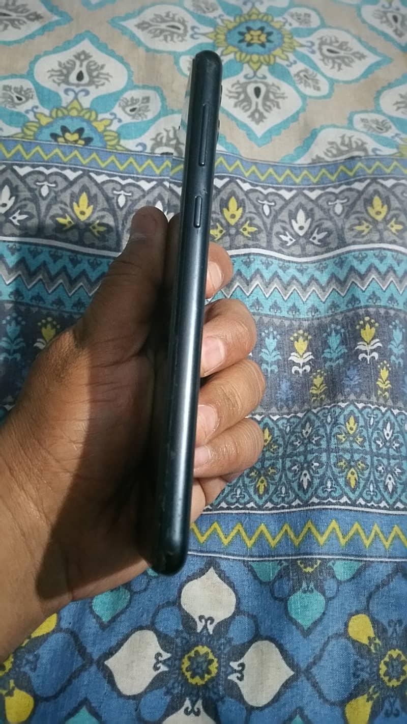 Samsung A04 with box but need LED replace 1