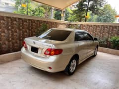 Toyota Altis Sr full option total genuine