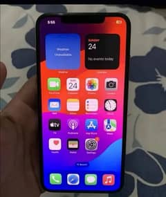iPhone XsMax Full Ok (256) GB PUBG Best Mobile No any Iusse