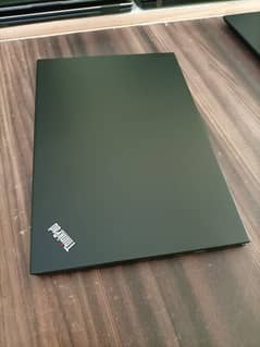 Lenovo Thinkpad X1 Carbon Core i7-6600U Gen 8GB 256GB SSD 14″ 2k LED