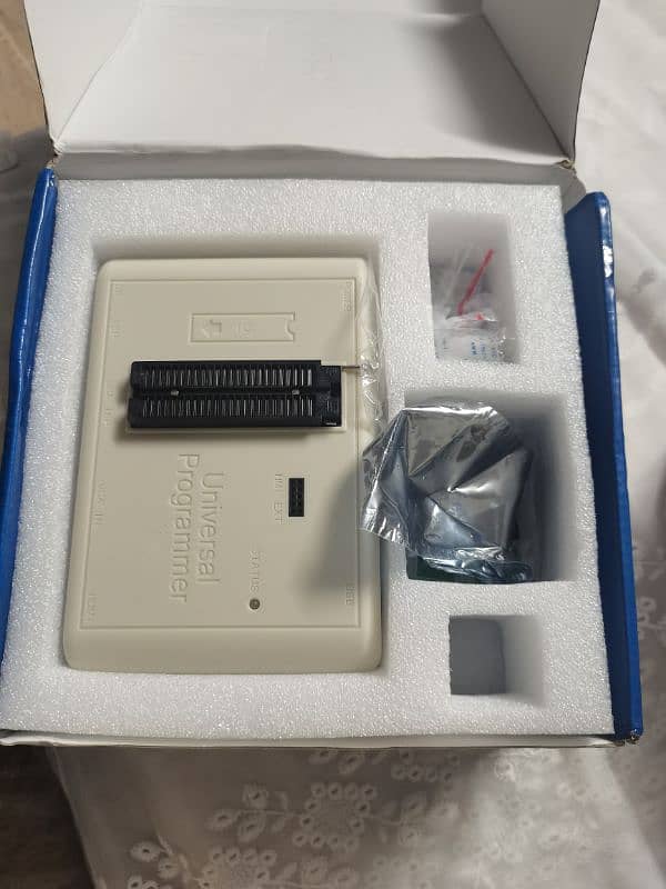 RT809H Universal Programmer 3