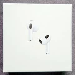 Apple AirPods (3rd generation) with MagSafe Charging Case