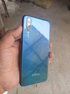vivo y15 4/64 all original just phone only sale 03186176864