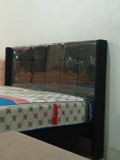 King Bed available Here/Bed/Bedroom/Bed set/Bedroom set/Furniture