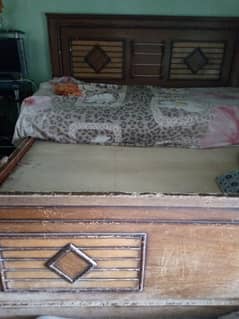 bed without mattres. dressing