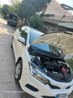 >;: Honda City 2025 cvt show room condition