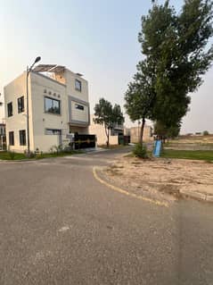 5-Marla Corner Plot On Ground Ready To Construction Plot Available For Sale Near To Bahria Town Lahore