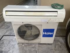 Haier 1.5 ton Split AC (slightly used, in great running condition. )