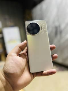Tecno spark 20 Pro Plus