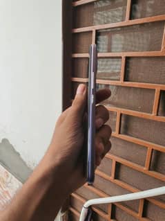vivo v 20