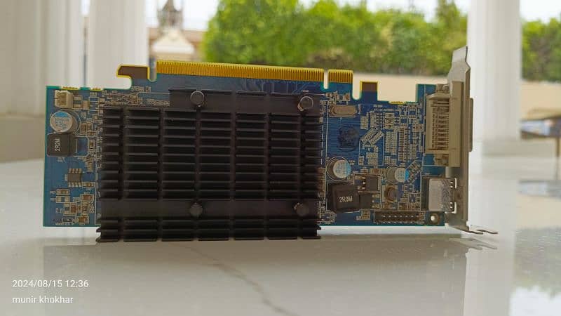 AMD Sapphire 512MB DDR3 Graphics Card 3
