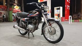 Honda CG 125 2019 karachi number in Excellent Condition