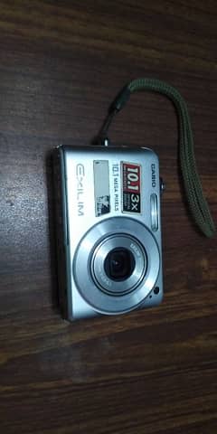 Casio Exilim EX-Z1050