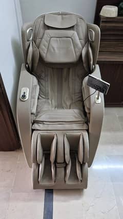 JC Buckman Revive Us 3D Massage Chair – Like New | For Sale