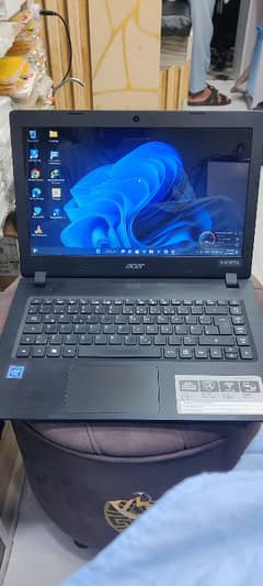 leptop Acer aspire 1